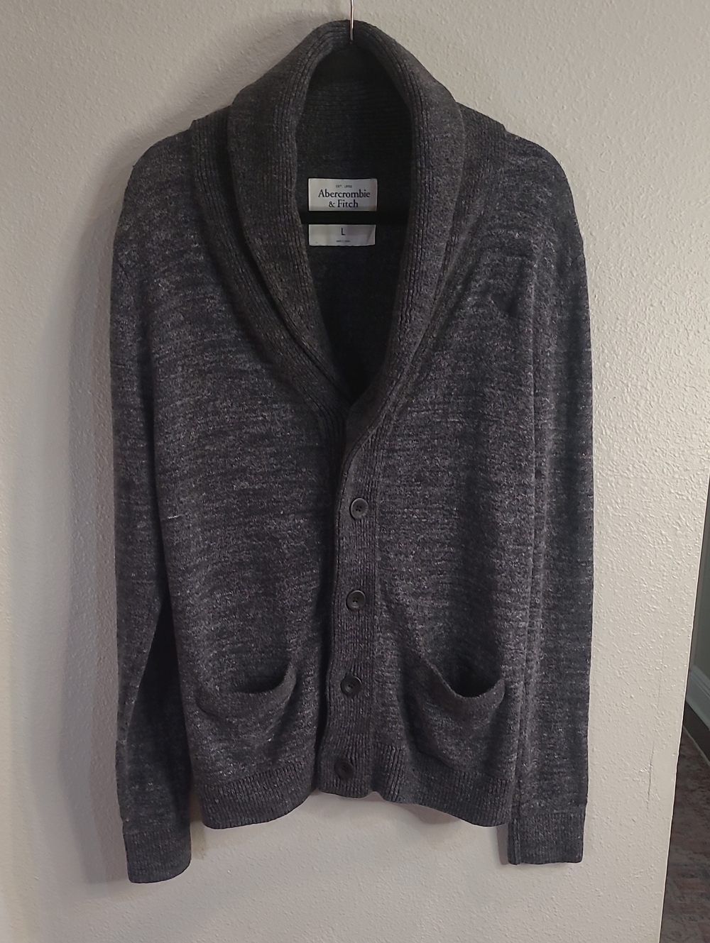 Abercrombie & Fitch Men's Charcoal Shawl Collar Cardigan Sweater Size L